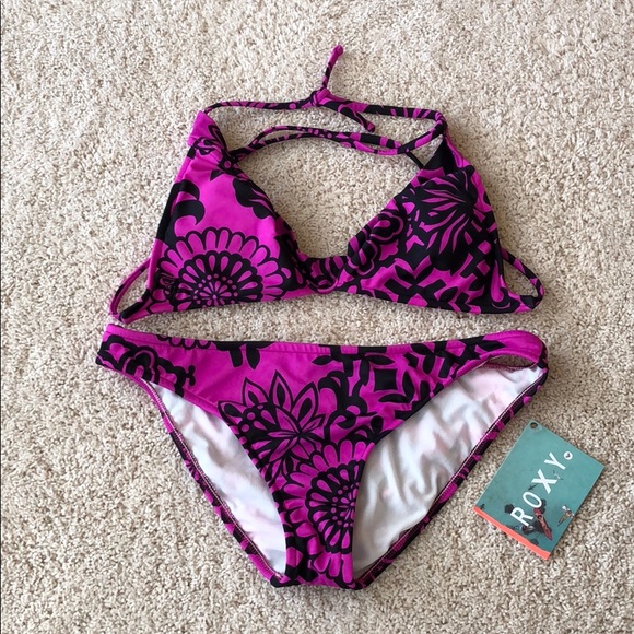 Roxy Other - Roxy pink and black bikini